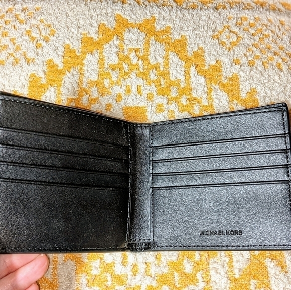 Michael Kors Men's Tan Mason Billfold Leather Wallet NIB - Picture 4 of 6